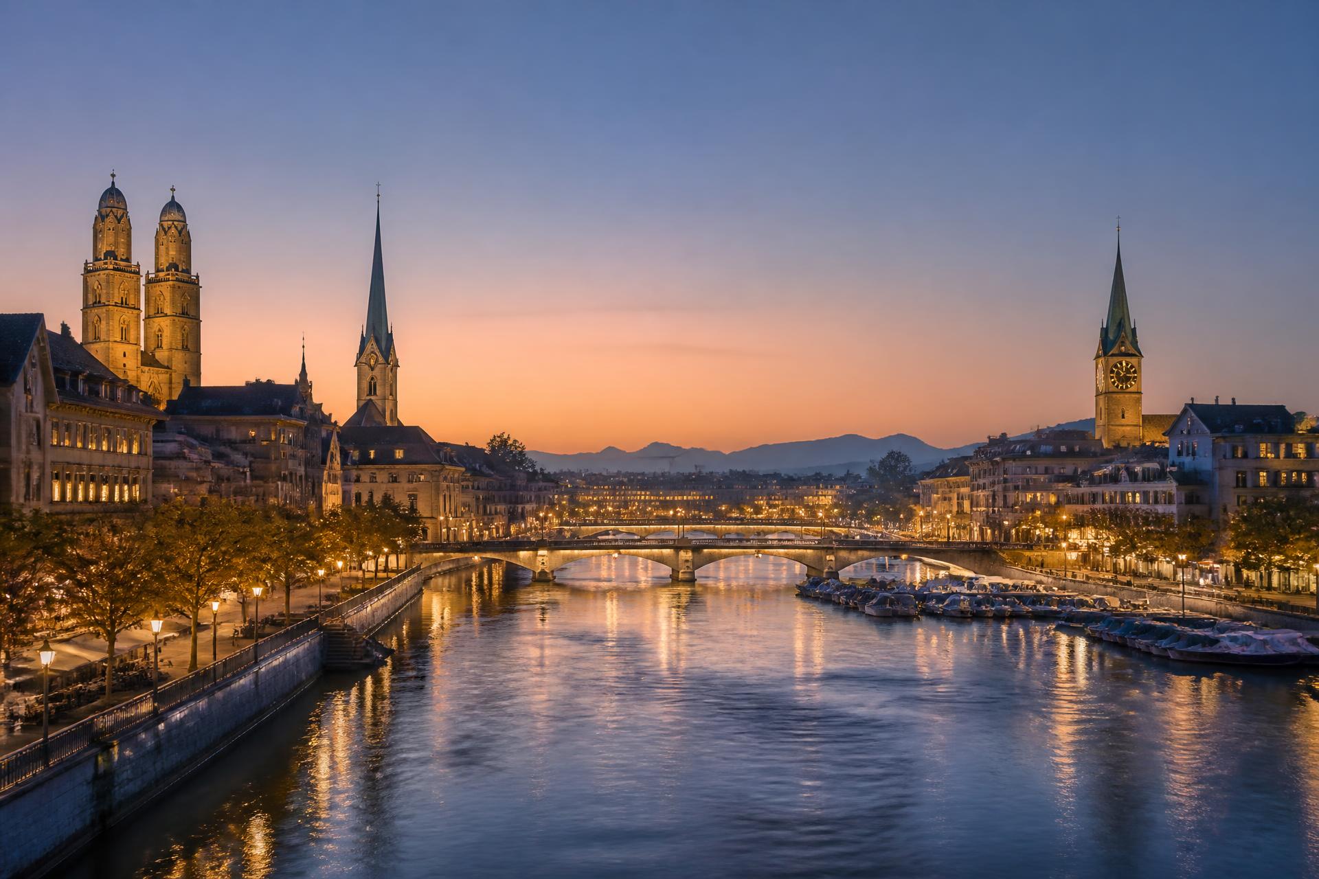 Zürcher Altstadt und Finanzzentrum an der Limmat